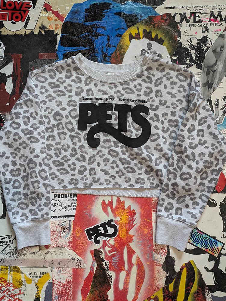 FOMO Collection Pets Raw Cut Crop Top Crewneck - L - 9917