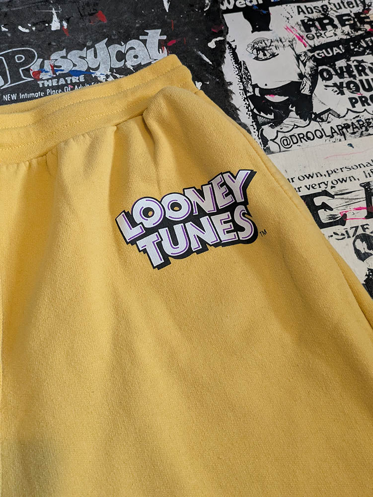 FOMO Collection Looney Tunes Come Play With Me Joggers - 2XL(Waist = 34" - Inseam = 26" - Length = 38") - 1019