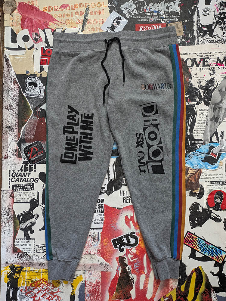 FOMO Collection - Harry Potter Hogwarts Come Play With Me Jogger - XL(Waist = 36" - Inseam = 27" - Length = 35.5") - 11121