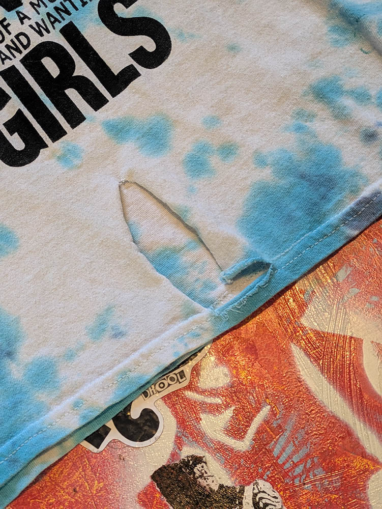 FOMO Collection - DISTRESSED Vice Girls T-Shirt - XL - 11215