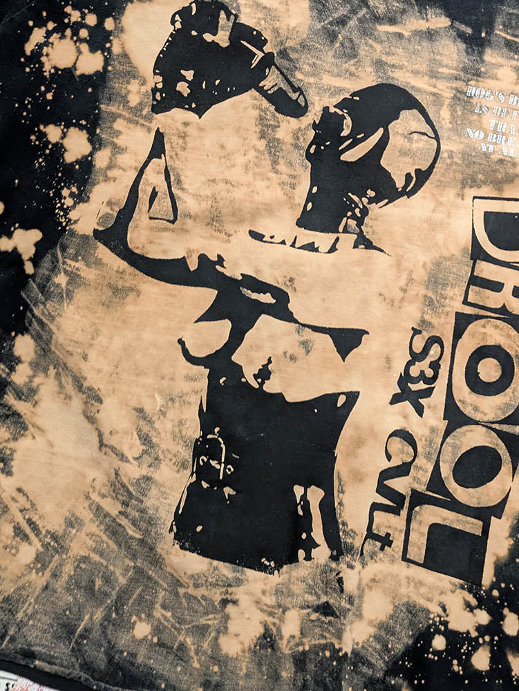 FOMO Collection - DISTRESSED Hog's Breath Saloon Hungry T-Shirt - 2XL - 1157