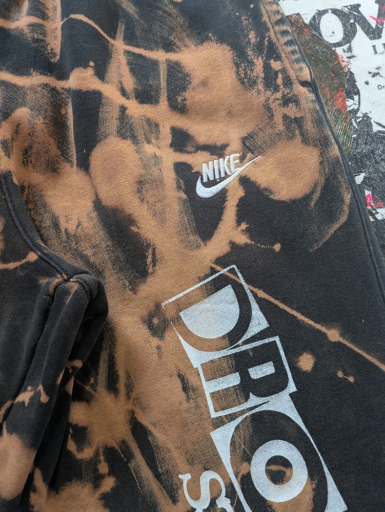 FOMO Collection - Nike Throat Hug Joggers - S(Waist = 28", Length = 38", Inseam = 28") - 12314