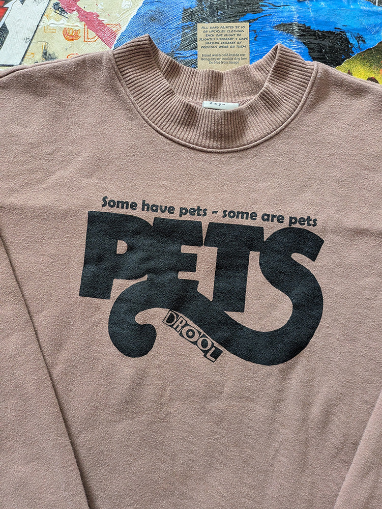 FOMO Collection - Pets Raw Cut Crop Top Crewneck - L - 12914