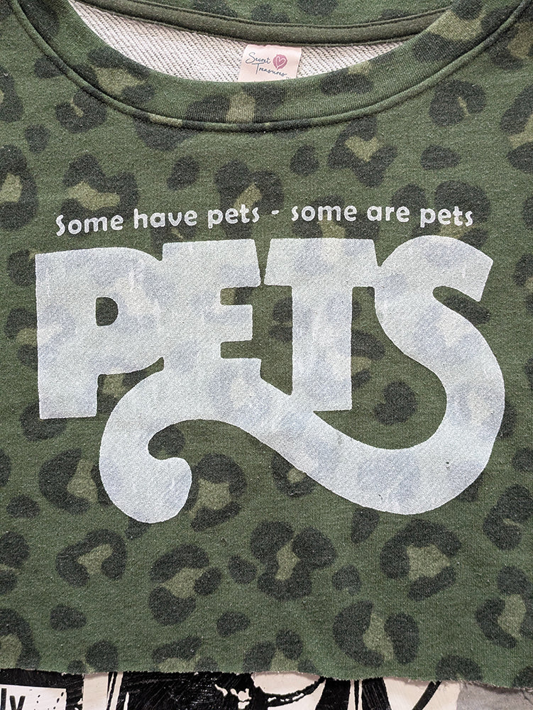FOMO Collection - Pets Raw Cut Crop Top - XS - 13627