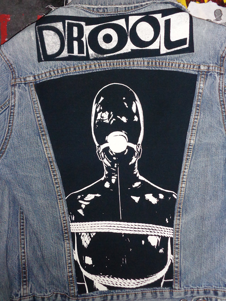 FOMO Collection - DISTRESSED Levi Vintage 1999 Manifesto Denim Jacket  - M - 14633