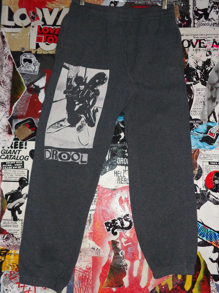 FOMO Collection - Fila Throat Hug Joggers  - M(Waist = 32", Inseam = 29", Length = 39") - 14910