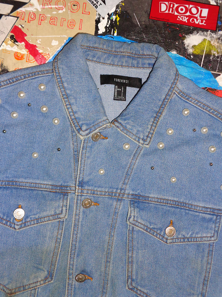 FOMO Collection - Forever 21 Collage Box Head / Tortured Females Denim Jacket - L - 14929