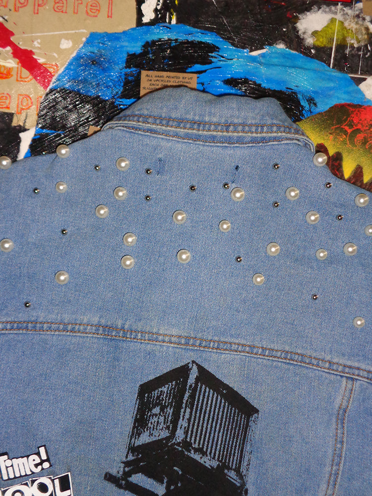 FOMO Collection - Forever 21 Collage Box Head / Tortured Females Denim Jacket - L - 14929