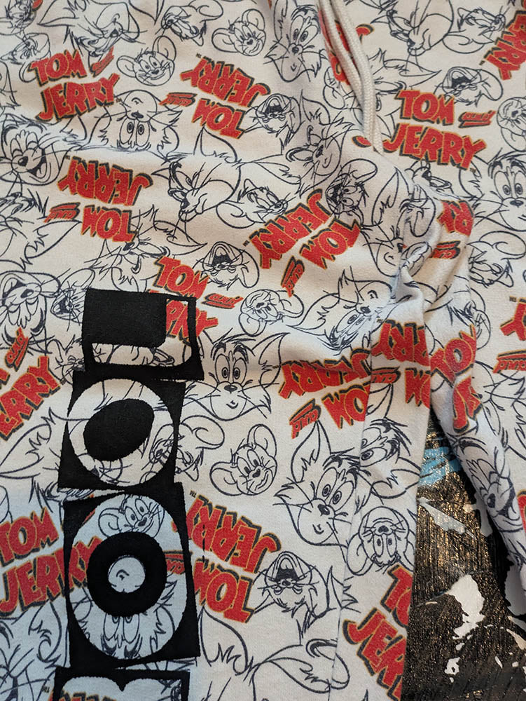 FOMO Collection Tom & Jerry Come Play With Me Joggers  - M(Waist = 28" - Inseam = 27" Length = 36") - 10737