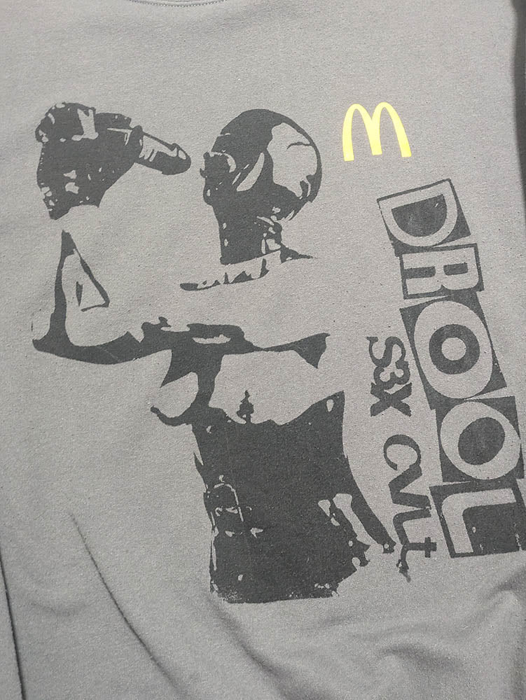 FOMO Collection - McDonald's Hungry Crewneck - L - 11424