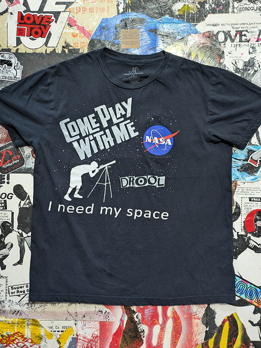 FOMO Collection - NASA Come Play With Me T-Shirt - L - 1165