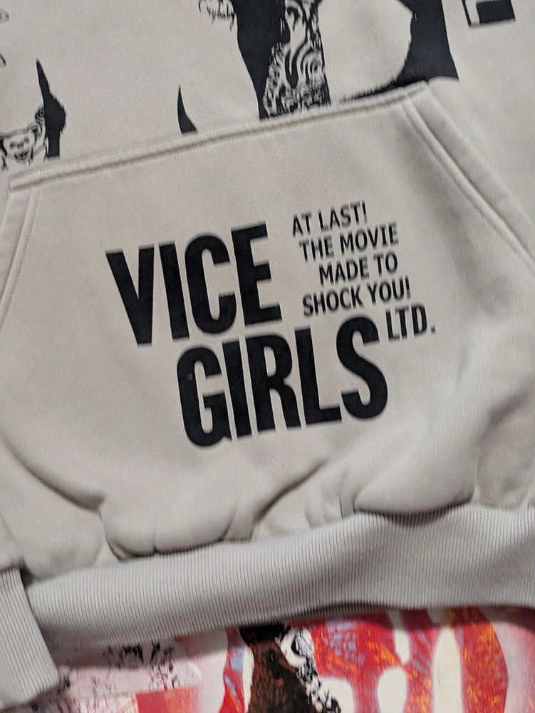 FOMO Collection - Collage Comfrt Vice Girls Hoodie - S(oversized) - 11828