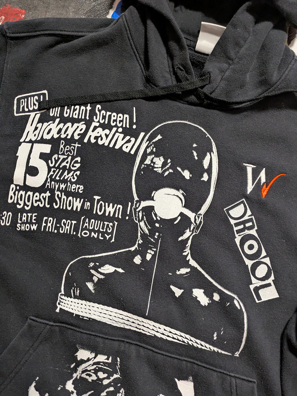 FOMO Collection - Collage Nike Manifesto / Feel Everything Hoodie - L - 11831