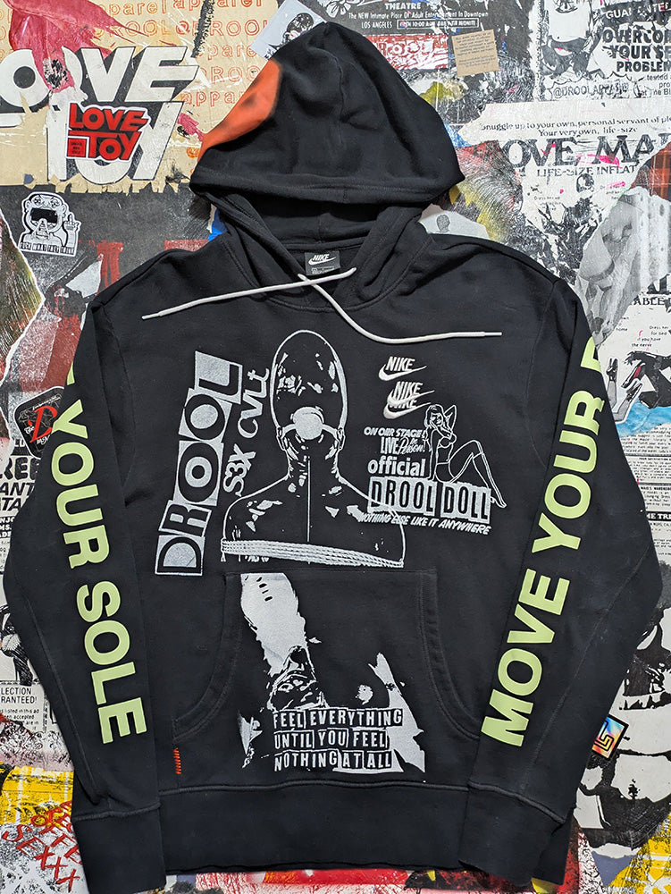 FOMO Collection - Collage Nike Manifesto / Feel Everything Hoodie - L - 12027