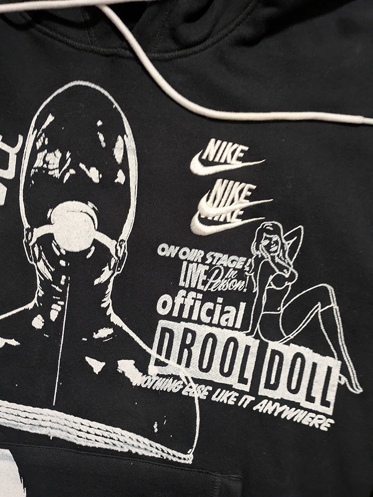 FOMO Collection - Collage Nike Manifesto / Feel Everything Hoodie - L - 12027