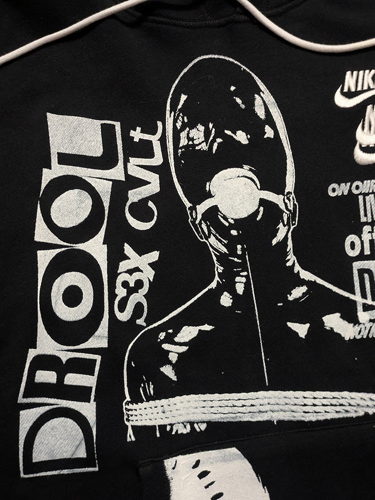 FOMO Collection - Collage Nike Manifesto / Feel Everything Hoodie - L - 12027