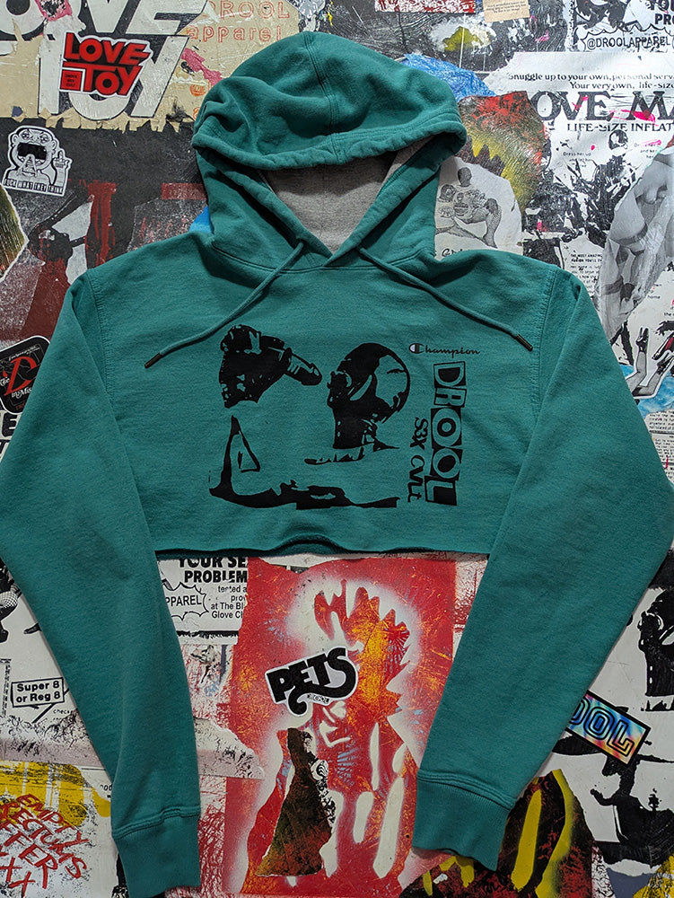 FOMO Collection - Champion Hungry Raw Cut Crop Top Hoodie - M - 12517
