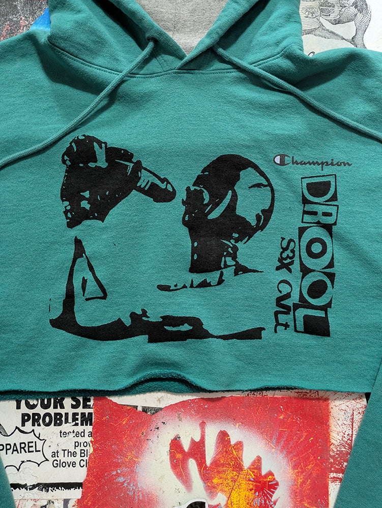 FOMO Collection - Champion Hungry Raw Cut Crop Top Hoodie - M - 12517