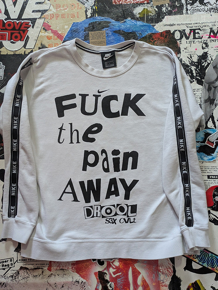 FOMO Collection - DISTRESSED Nike FTPA Crewneck - L - 12625