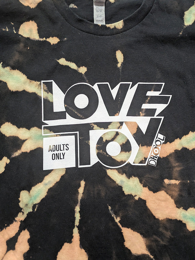 FOMO Collection - Love Toy T-Shirt  - L - 1309