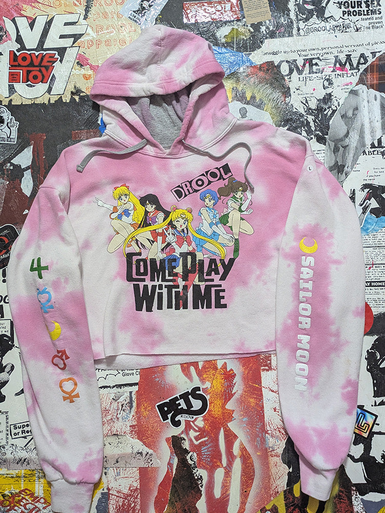 FOMO Collection - Sailor Moon Come Play With me Raw Cut Crop Top Hoodie  - L - 13230