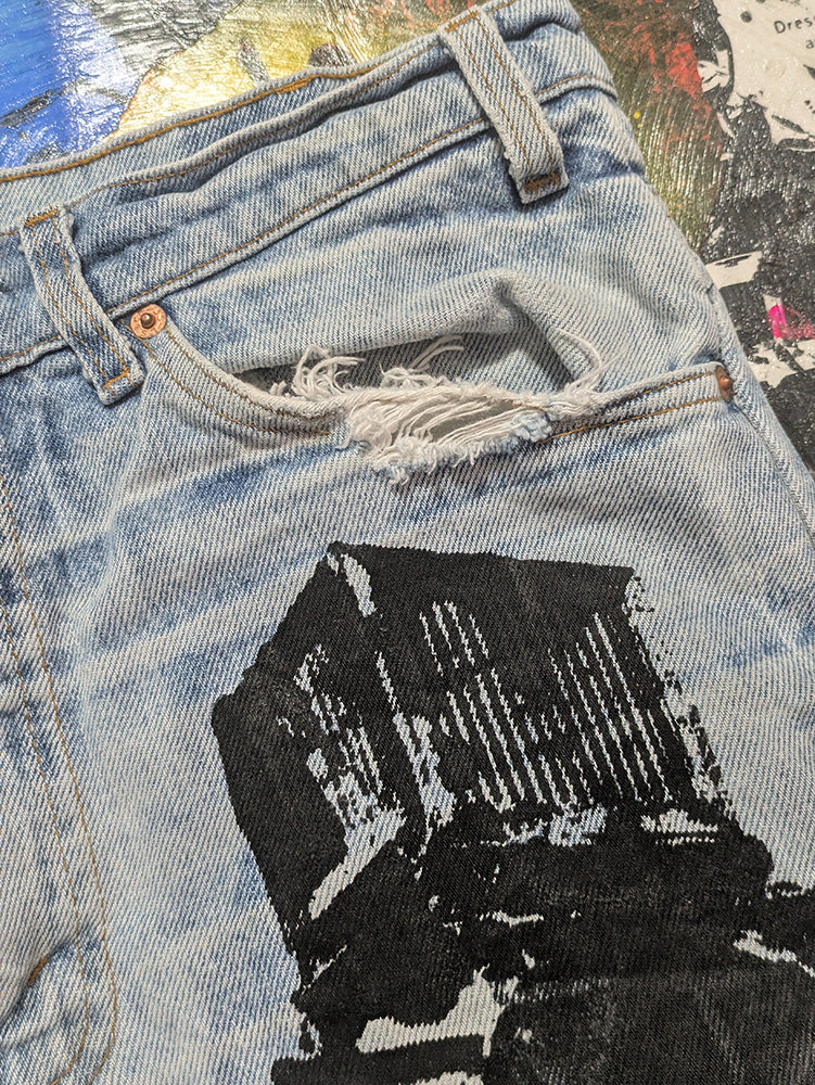FOMO Collection - DISTRESSED Vintage Made in USA(orange tab) Levi's Box Head Raw Cut Jorts - M(Waist = 33", Inseam = 9", Length = 20.5") - 13536