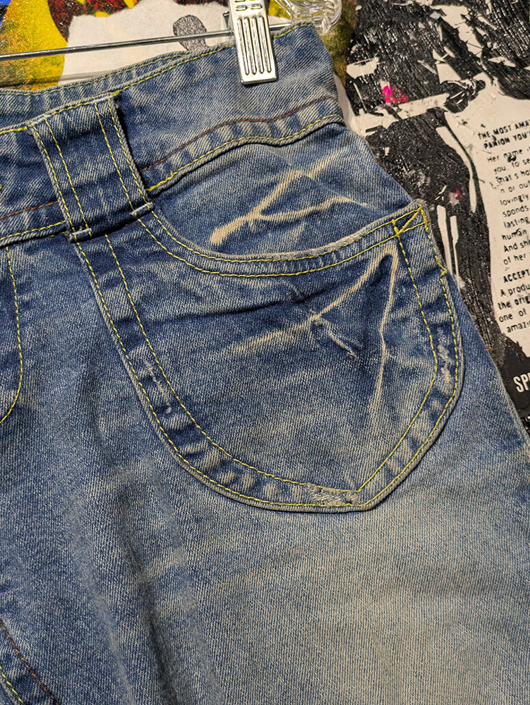 FOMO Collection - Unionbay Drool Doll Raw Cut  Denim Jorts  - M(Waist = 32") - 14327